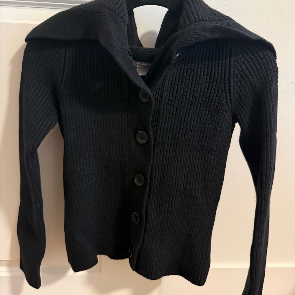 Ann Taylor Black Ribbed Button-Up Shirt